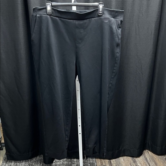 torrid Pants - Torrid Women's Black Pull on Pants